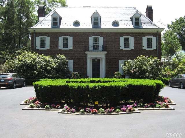 Impeccably Restored Stately 1926 Brick Georgian Colonial Designed By Noted Architect William Lawrence Bottomley In Heart Of Old Westbury. Private Road Leads To Gated Entry. Slate And Copper Patina Roof. Spectacular Landscaping With English Gardens And Specimen Trees. Pool And Pool House W/Kitchen And Bath. 4 Car Garage W Apartment. Generator.
