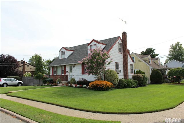 This Amazing Cape Has Gas Heat, Gas Cooking And Beautiful Hardwood Floors. The Open Floor Plan Features Living Room, Dining Area And Kitchen. There Are 4 Bedrooms And Full Bath. There Is A Part Finished Basement With New Rugs And Freshly Painted. Professional Landscaped Property Great For Entertaining. This Home Is A Must See.