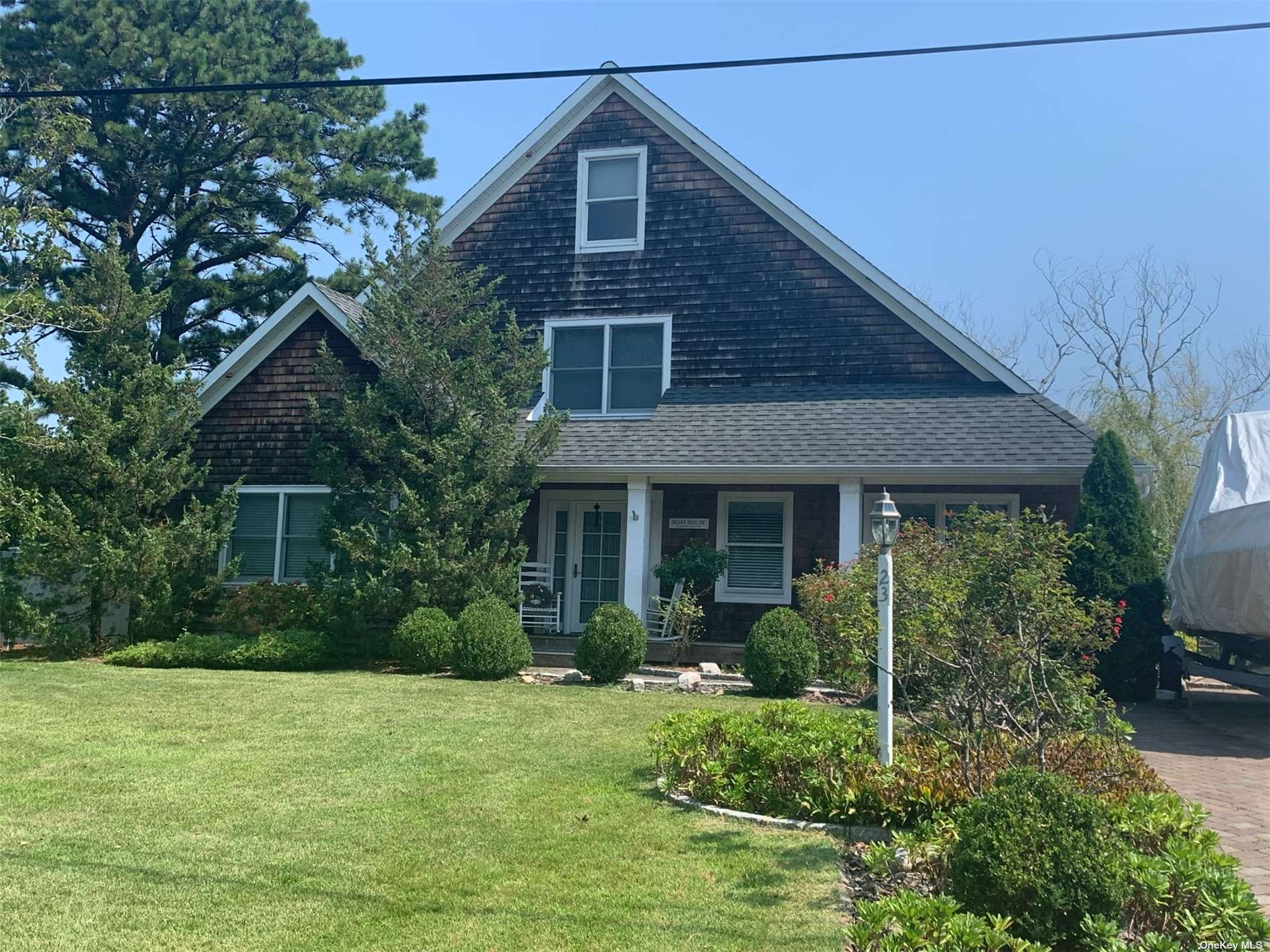 Listing in E. Quogue, NY