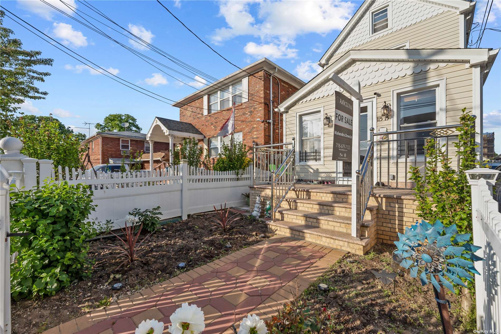 Single Family in South Ozone Park - 127th  Queens, NY 11420