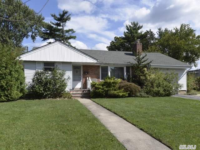 'Flower Section' Always In Demand Rarely Does A House At This Value Become Available.The Kitchen Has Been Upgraded With Cherry Cabinets, Remainder Of The House Is Original, Some Windows Have Been Replaced.Hardwood Flrs Throughout, Vinyl Pool,  Mid Block Location, Berryhill Elem, Short Distance To Syosset Railroad Station..