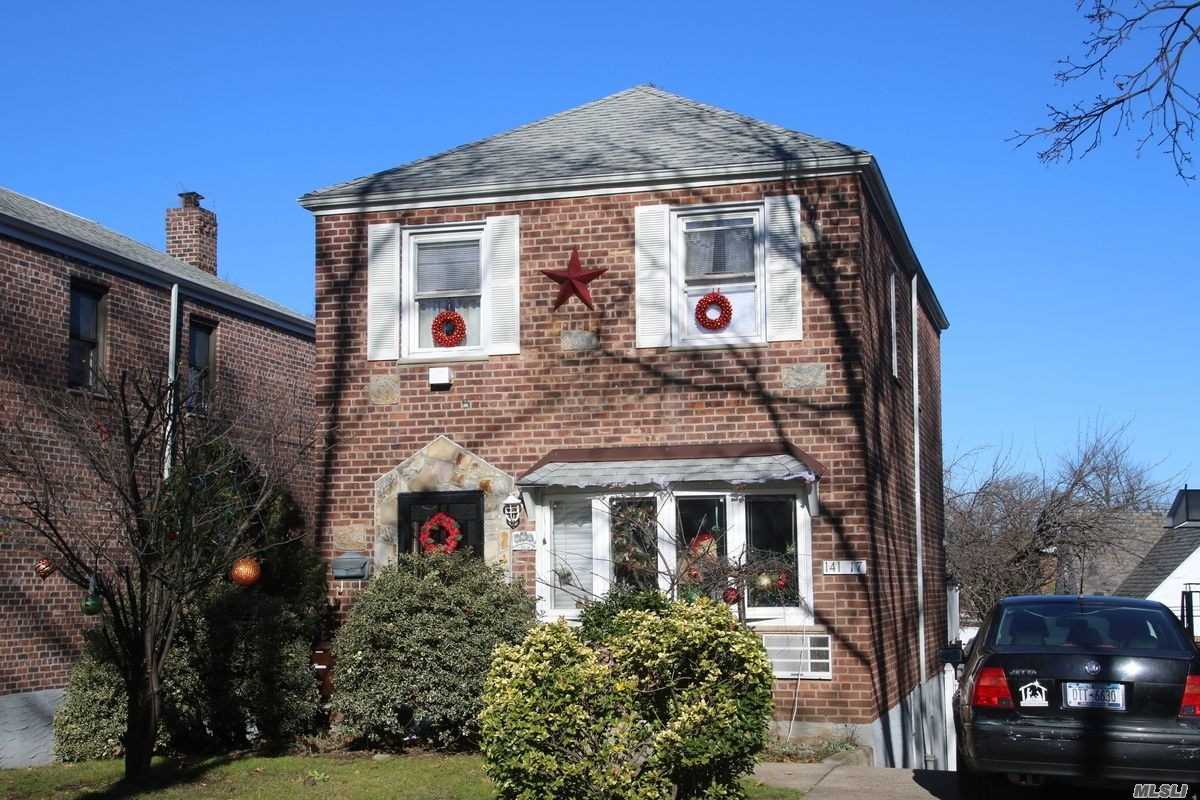 Charming 1 Family House Located In The Heart Of Briarwood. Just Steps Away From Public Transportation. The House Features 3 Bedrooms, 2.5 Baths, Formal Dining Rm, Living Rm, Eik.
