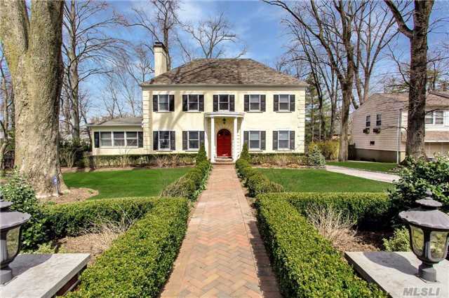 Welcome To This Perfect Colonial Home, Situated On Beautifully Manicured Property, In The Heart Of Thomaston, Great Neck.