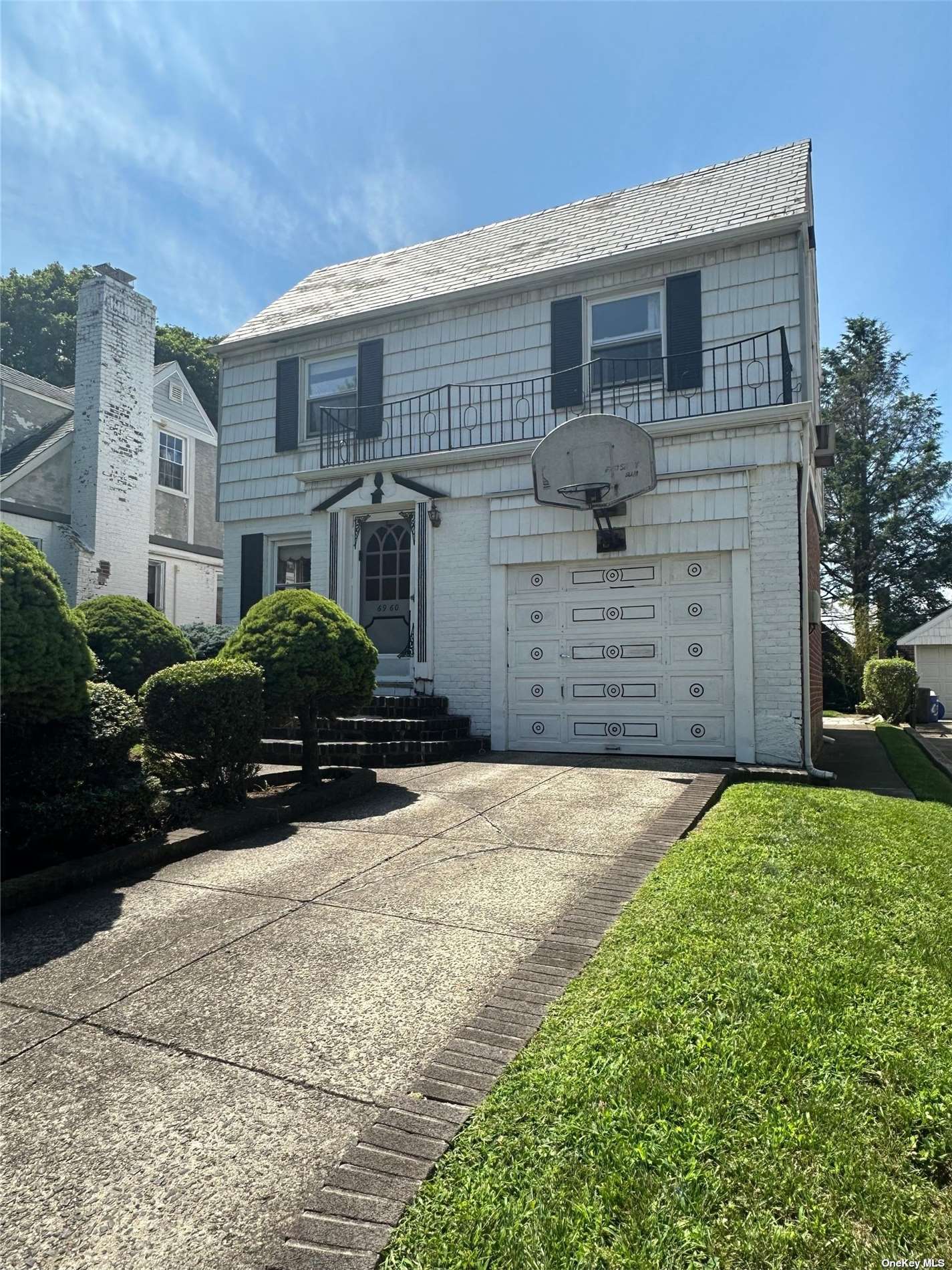 Single Family in Flushing - 185th  Queens, NY 11365