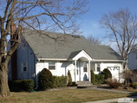 Open Floor Plan-All Redone-Beautiful 3 Bedroom And 3 Baths Home In Prime School District #21-Gleaming Wood Floors-Moldings-Neutral Decor-Gourmet Kitchen With Gas Cooking, 3  Full Renovated Baths, Newly Finished Basement With Laundry Room, Hi Hats Galore-Redone Basebrd Heating&Doors&Roof,  Move Right In, Front&Back Entry Columns, Pavers.Taxes Reflect Star Exemption Of 1150.97