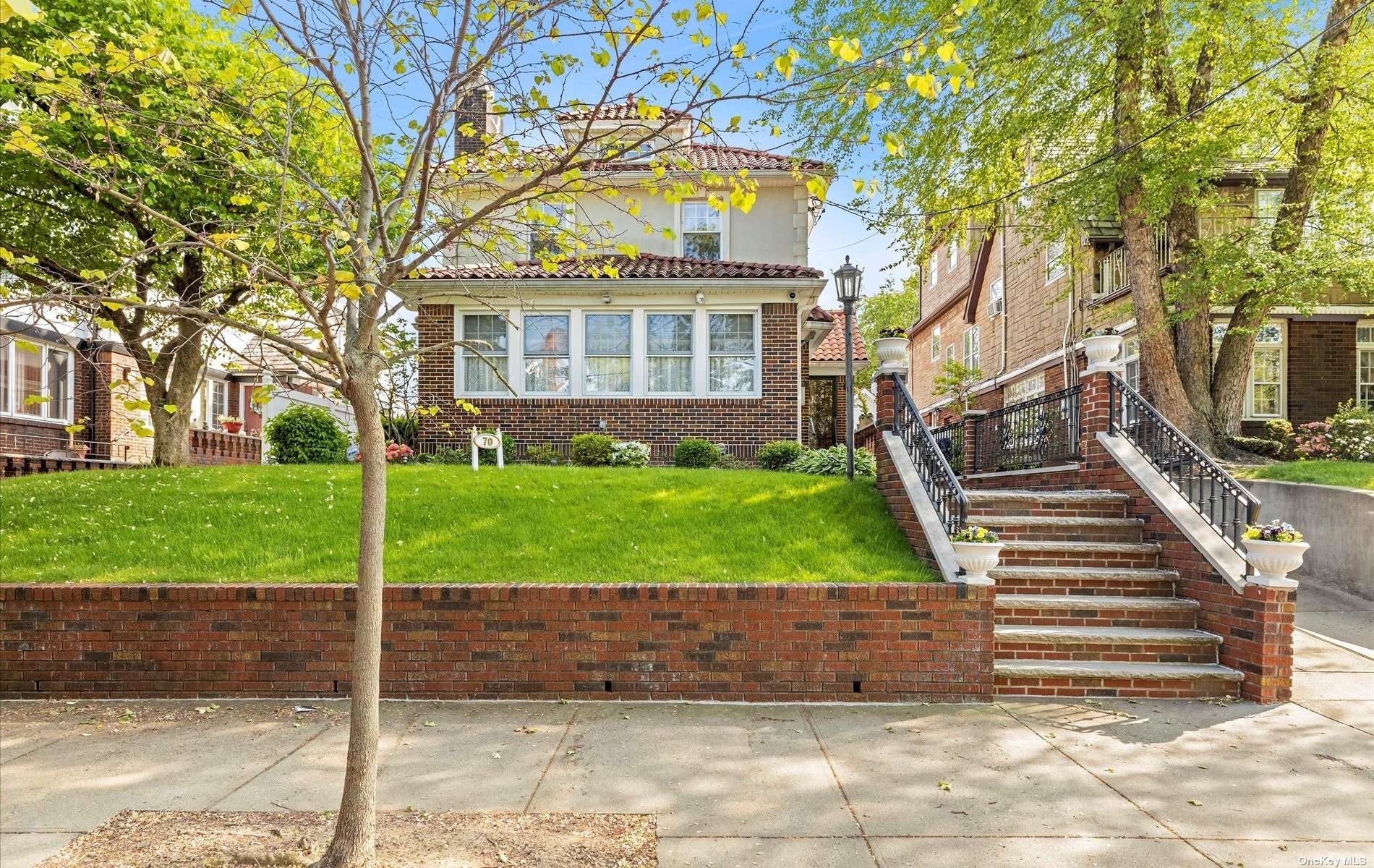 Single Family in Bay Ridge - 81st  Brooklyn, NY 11209