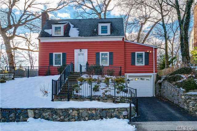 Terrific 3 Bedroom, 1.5 Bath Home Is Filled With Light Throughout The Day And Enjoys Evening Sunsets From Its Large, Flat Backyard. Located At The Quiet South End Of Mackey Avenue Just .8 Miles To Main Street Or Weber And Schreiber, And .2 Miles To Pine Street Park, The House Sits High And Has Great Curb Appeal.