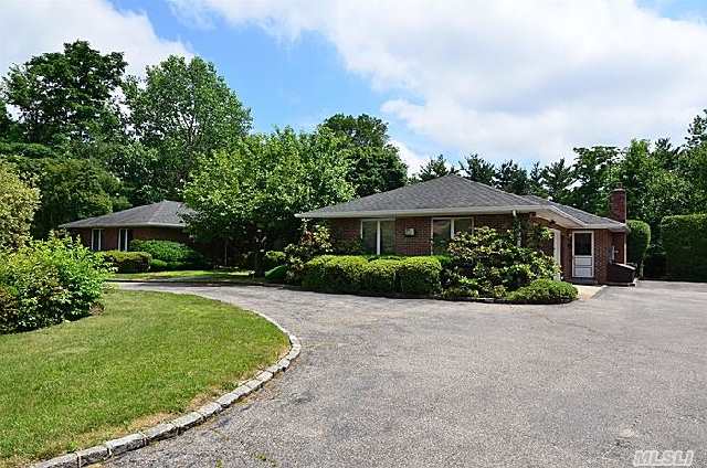 Beautifully Maintained Brick Ranch Located On Cul-De-Sac In East Williston School District. Property Features Master Bedroom With Walk In Closet And Private Bath,  Huge Open Basement With 3 Additional Bonus Rooms,  Fully Equipped Pool House,  Fireplace,  Ig Sprinklers,  Central Air And In- Ground Pool