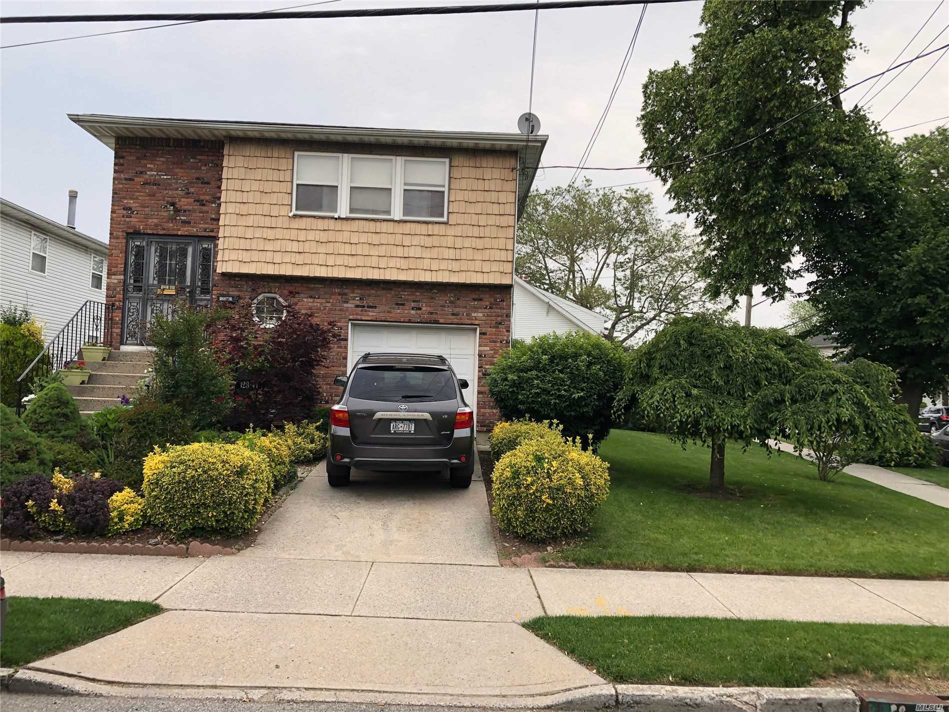 one of a kind property, this mother and daughter home is everything and more, well kept yard with flowers and exotic trees will have a home lover, in excitement, this home is in excellent condition, a most see.