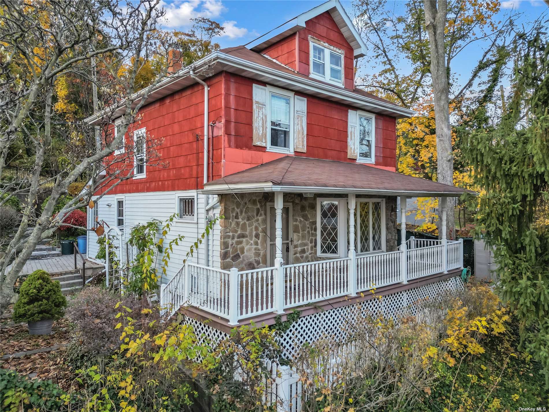 Single Family in Out Of Area Town - Richmond  Out Of Area, NY 10304