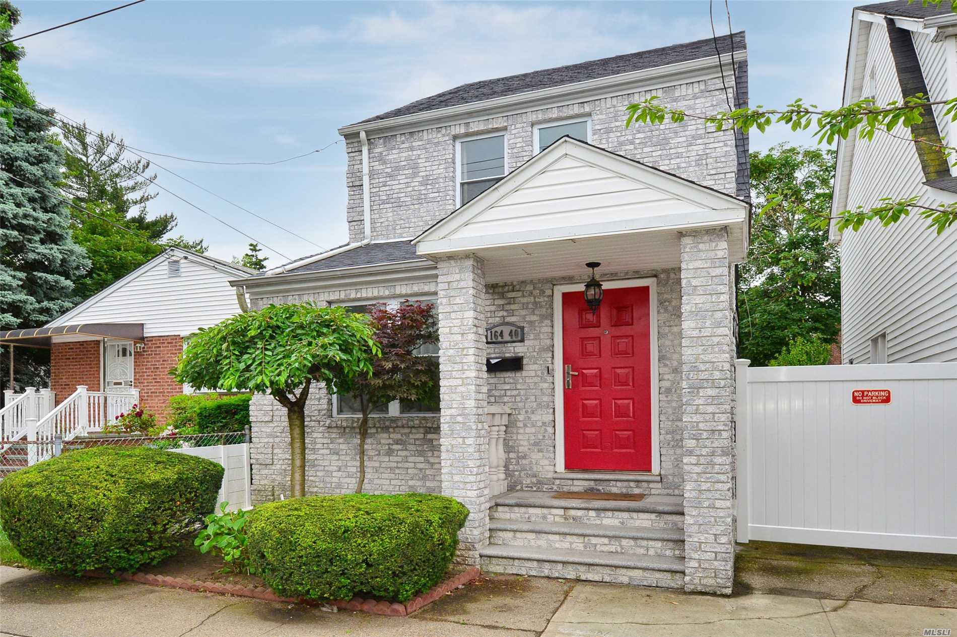 Move Right Into This Lovely Detached Colonial. Excellent Condition, Lots Of Extras: New Hardwood Floors Throughout, Fenced In Yard, Custom Crown Moldings, Granite Counter Tops, Stainless Steel Appliances. Must See- Turn Key! School District 25 - P.S. 154, I.S. 250.