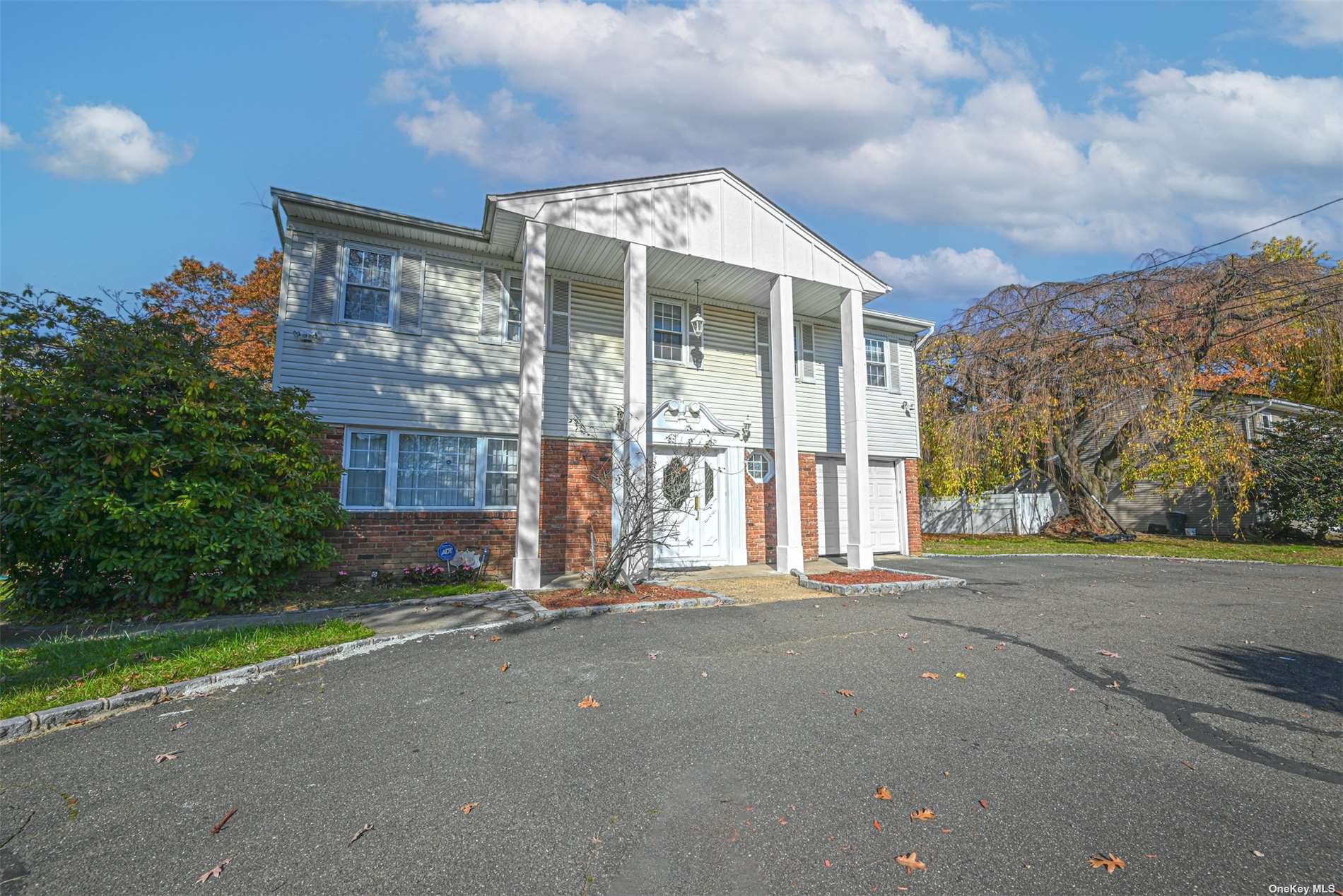 Single Family in Brentwood - Tremont  Suffolk, NY 11717