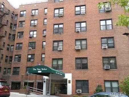 24Hours Doorman Luxury Building. 2Br, 1.5Bth, Eik, 1200 S/F. Huge Dining Area And Living Room! Lots Sunlight, Closets.Health Club, Palyroom, Ps196 Good School.Minutes Walk To Queens Blvd, Near Train, Subway And Shopping. Gym - $12, Assessment - $106 To The End Of The Year. Waiting List Parking.Bike Room Storage/Free, No Flip Tax, Pets Okay/2Dog No Weight Limit.