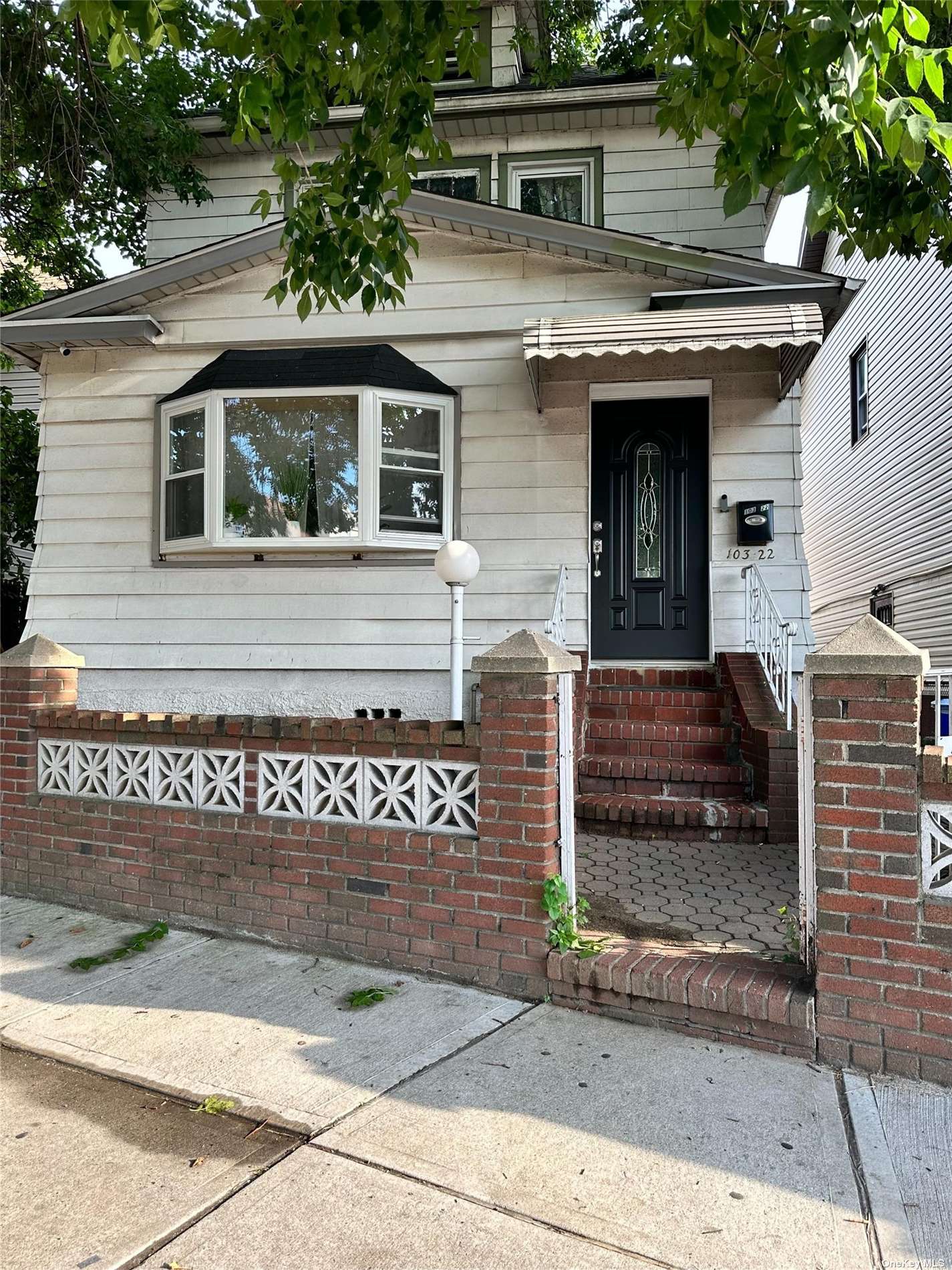 Single Family in East Elmhurst - Astoria  Queens, NY 11369