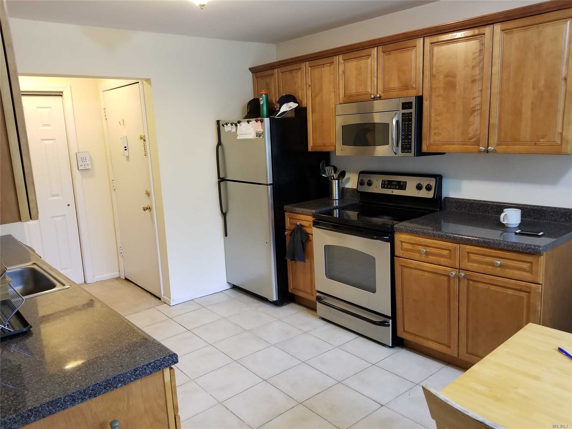 Lovely, Bright 2nd Floor. Huge Upgraded Kitchen, Bath. Southern Exposure Steps To Laundry.