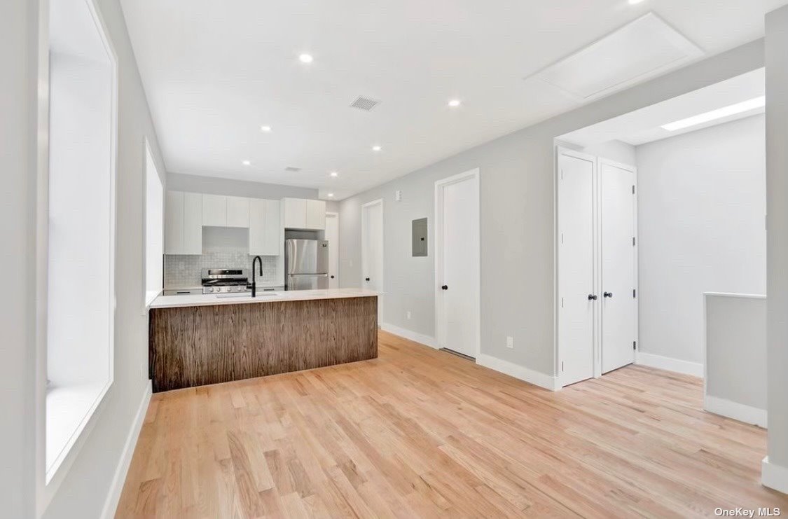 Apartment in East New York - Vermont  Brooklyn, NY 11207