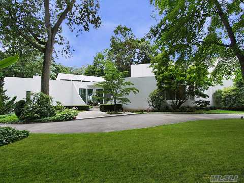 This Exquisite, Luxurious And Elegant Home Is A Masterpiece Of Architectural Creativity. Located On A Prestigious And Private Cul-De-Sac Street In Jericho Sd. The Magnificent Landscaped Property Enhances The Pool, Tennis Ct And Cabana House. Quality Appointments Throughout The 8500 Sq Ft. Truly A One Of A Kind Showplace.