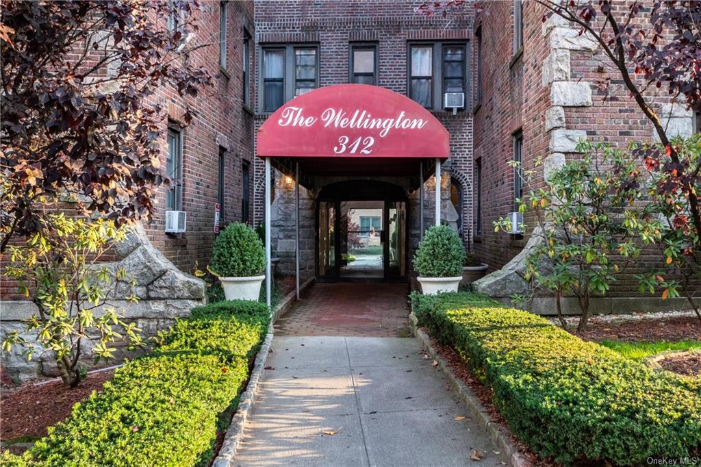 Apartment in White Plains - Main  Westchester, NY 10601
