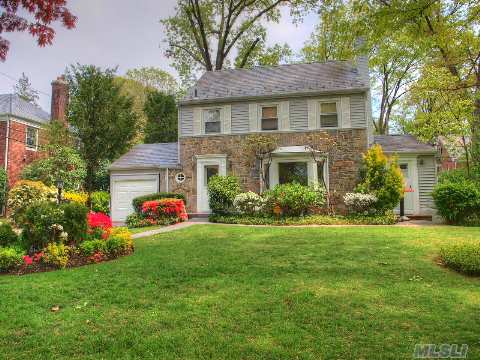 Totally Renov. Saddle Rock Estates Colonial Features Lr W/Bay Window & Fp, Formal Dr, Eik W/Cherrywood Cabinets & Stainless-Steel Appliances, Bright Den, Office Or 4th Br W/Sep Entrance, Enclosed Sunroom & New 1/2 Bath, Master Br W/New Tumbled Marble Bath & 2 More Brs W/New Bath. Fnshd Bsmt Has An Amazing Play Area For Kids, Lndry Rm, Br, & Extra Storage. Low Taxes!