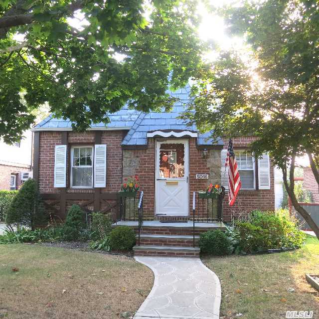 Gorgeous Cape Located On The Best Block In Bayside Hills. Move Right Into This Charming,  Well Maintained Home. Sd 26,  Convt To Shopping & Transportation- Q 27 Bus & Lirr. Won't Last!