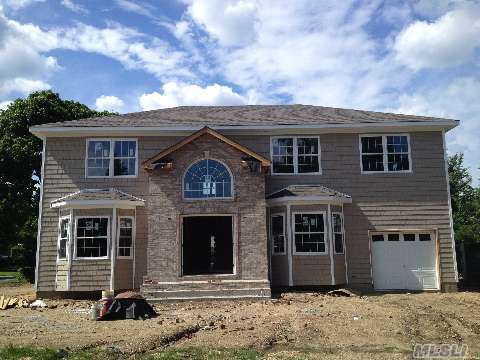 New Construction To Be Built!Very Special Trad Ctr Hall Colonial,4 Bdrms/3 Full Bths!Lg Foyer W/Dbl Door Ent!Sep Lvrm,Form Dr,Fam Rm W/Fp & Magnificent Eik W/Gran Isl,Wood Cabs,Gas Cooking, Sep Laun Rm & Full Bth,Ent To Garage.Dbl Door Master Ste W/Bth,Cath Ceil & 2 Wic,3 Bdrms,Dbl Sink Full Bth!Ingrnd Sprink,S.Grove Elem,Hbt Mid Sch,Great Curb Appeal & Beautiful Details!