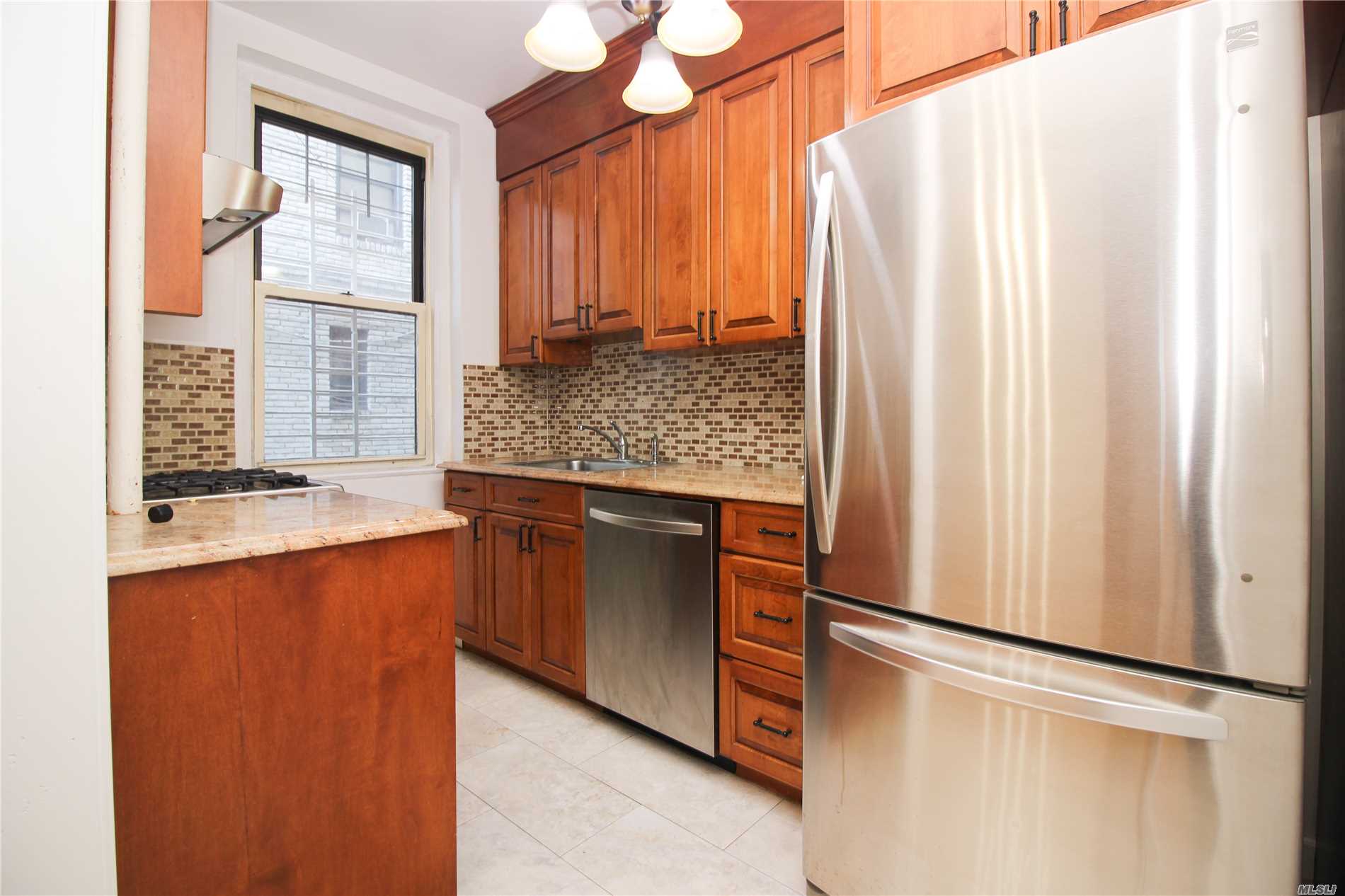 1 Bedroom Apartment Located In The Heart Of Astoria. Coop Can Rent Immediately. Investor Friendly !!!!! 1 St Floor. Hardwood Floors Renovated Kitchen With Dishwasher And Stainless Still Appliances 2 Laundry Rooms And Bike Racks Inside The Complex 3 Blocks Away From The Subway Station  Pet-Friendly