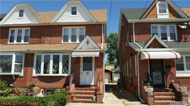 Beautiful Brick Duplex, Features Sunroom, 3 Bedrooms, 2.5 Bathrooms, Full Finished Basement, Newer Vinyl Replacement Windows, New Washer, Roof Replaced In 2006, Updated Heating System, Stand Up Attic, 1 Car Detached Garage. Close To Public Transportation, Restaurants And Major Parkways. This House Is Much Larger Than It Looks From The Outside. A Must See