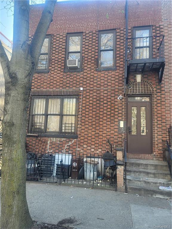 Three Family in Bronx - Noble  Bronx, NY 10472