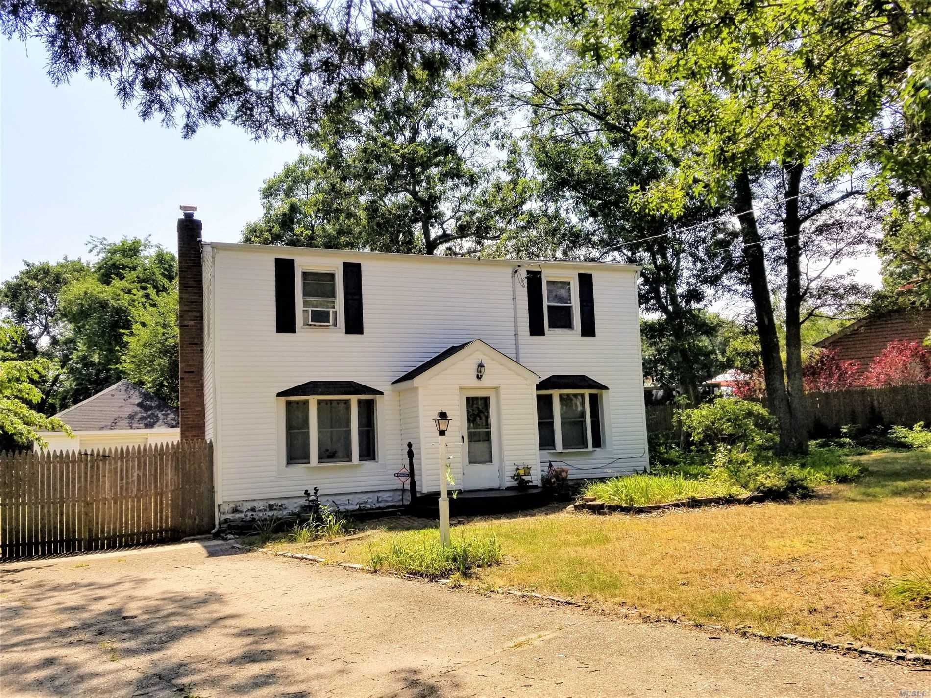 Spacious 4 bedroom colonial, features 2 bay windows, remodeled bathroom, new washer, 1 year old gas burner and hot water heater, 3 AC&rsquo;s, ceiling fans, vinyl siding, detached over-sized 1.5 car garage on a large property.