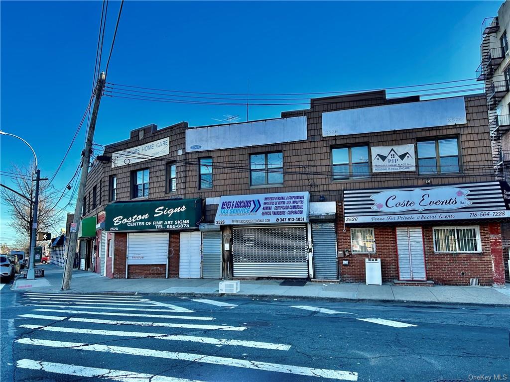 Commercial Sale in Bronx - Boston  Bronx, NY 10467