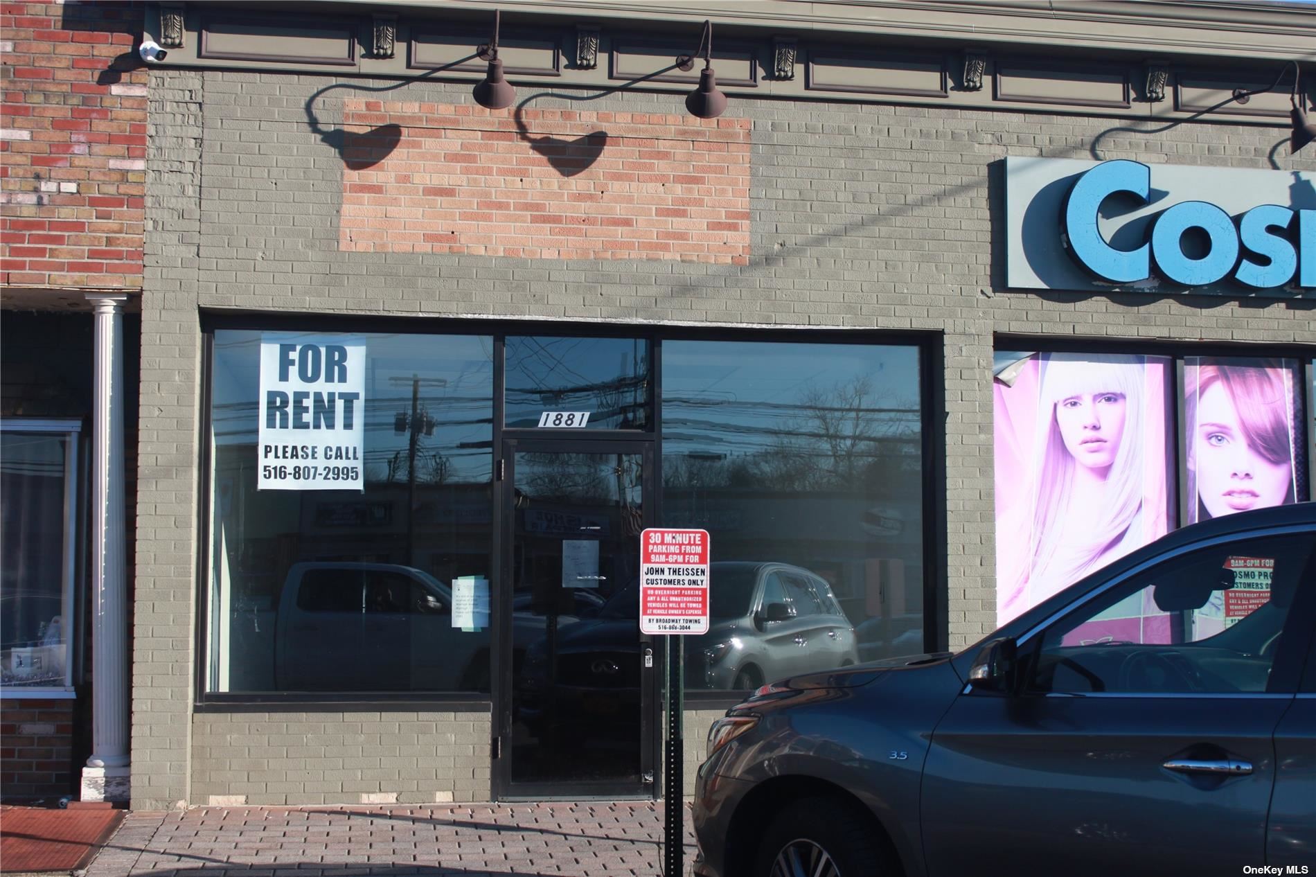 Commercial Lease in Wantagh - Wantagh  Nassau, NY 11793