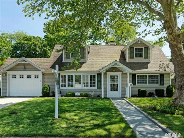 All Done, Located In Highly Sought After N.Syosset Neighborhood. Beautifully Renovated Expanded Cape W/4Br, 2Bths, Open Spacious 1st Floor With Incredible Sun-Filled Den W/Fireplace. Original Master On 1st Floor, New Large Master On 2nd Floor. 1 Car Gar With Storage