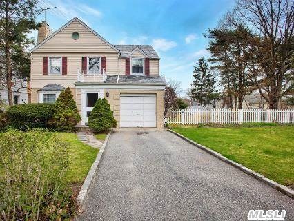 Lovely Colonial On Double Lot,  2 Blocks From Lirr & Town,  Hardwood Floors,  Great Property,  Convenient To All