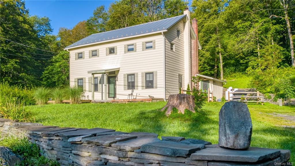 Single Family in Saugerties - High Falls  Ulster, NY 12477