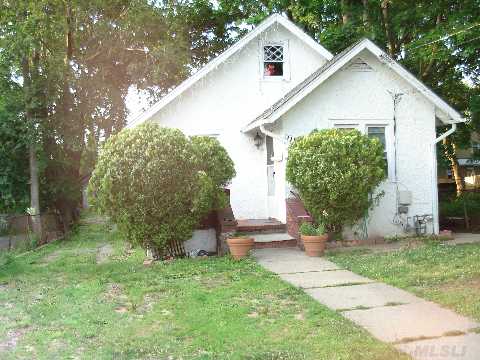 Investors' Opportunity!! Two Bedroom Ranch,  Front Porch,  Large Eat In Kitchen,  Private Backyard. Great Potential And Location. Close To Houses Of Worship,  Parks,  Schools,  And  Transportation. (Sold As Is) Showing Monday 1/26/15 1-4Pm By Appointment Only. All Offers Will Be Presented To Seller On Monday Evening. Please Do Not Enter Property Before Your Appointment.