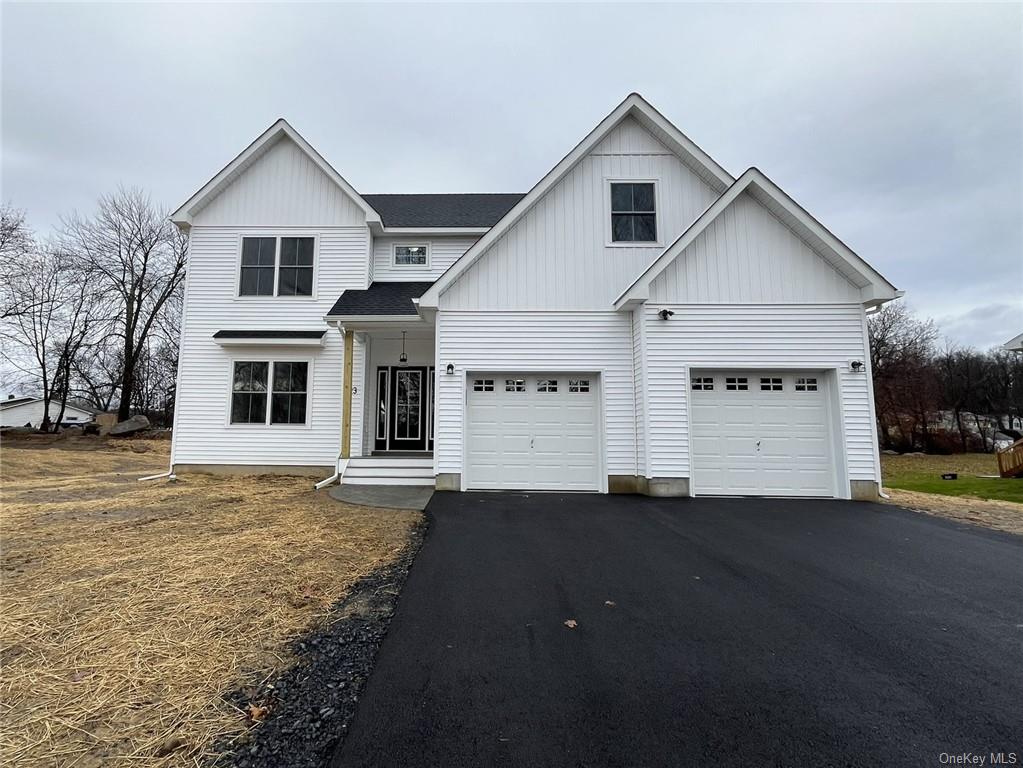 Single Family in Mount Hope - Pine Grove  Orange, NY 10940