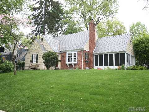 Classic Salem Cape With Entry Foyer Large Lr With Bay Window & Stone Fpl. Screened In Porch. Fdr With Built-Ins. Spacious Kitchen, Large Fam. Rm & Or 4th Br. Plus Additional Br & Full Bath. 2nd Flr. Has 3 Bedrooms Including A Mbr And Full Bath. Full Basement, Laundry Room With Play Area. Attached Garage. Walk To Train, School & Shopping.