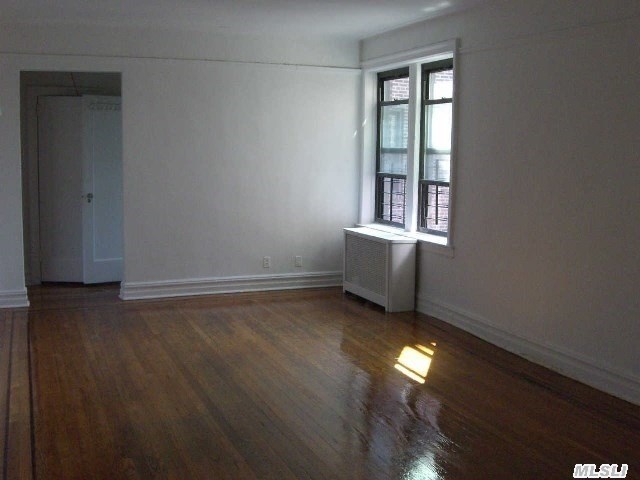 Move In Condition,  High Ceiling,  Windows In Each Rooms, 5 Closets.