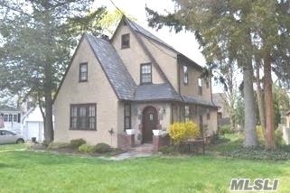 Tudor Home On A Very Quiet Street In Great Neck. Large Rooms With Large Original Moldings & Curved Plaster Ceilings. Lakeville, Great Neck South Schools,  Close To Shopping, Highways & Lirr. Great Potential With Tlc, Beautiful Community, Parks And Schools!