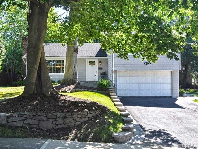 Contemporary Renovated Three Bedroom Split Nestled On This Private Property In Salem. Open Concept Living Enjoy This Brand New Modern Kitchen Overlooking Your Dr/Lr W/Fpl With Wood Floors Throughout, Cac, Fam Rm W/French Drs, Master Bedroom W/New Ensuite, New Siding & Walkway