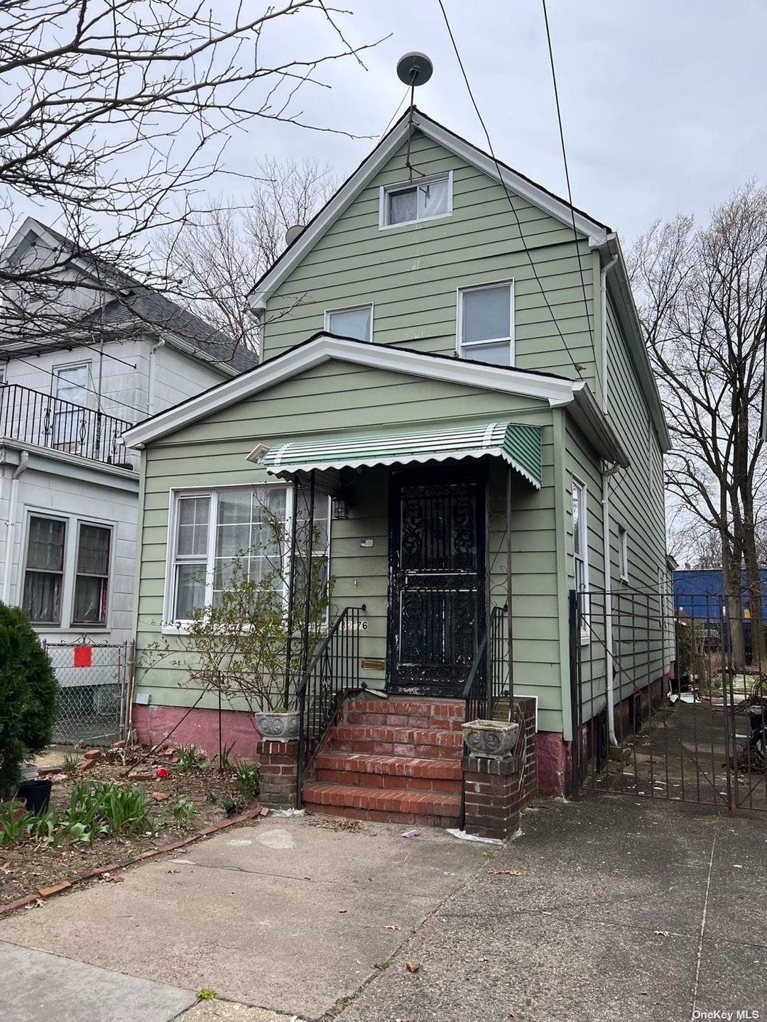 Single Family in Jamaica - 159th  Queens, NY 11432