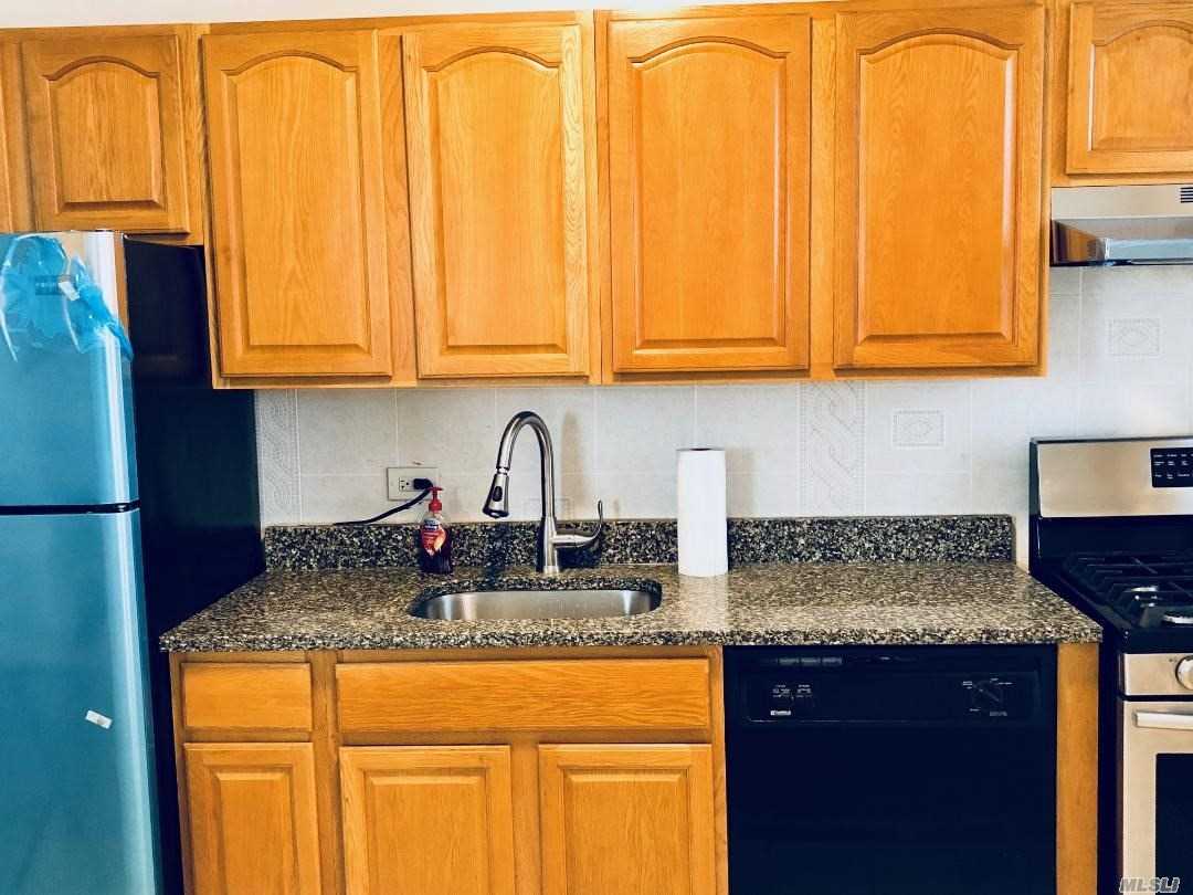 Fully Renovated, Mint 2 Bedroom! New Appliances And Freshly Painted! Penthouse With Nice Views! Sun Drenched Over-Sized Living Room! Close Proximity To Express Buses And The E/F Subway Lines.