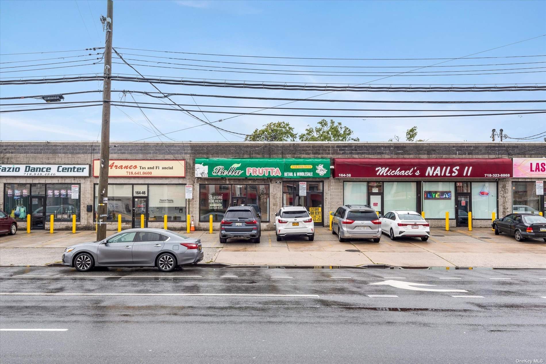 Commercial Lease in Howard Beach - Crossbay  Queens, NY 11414