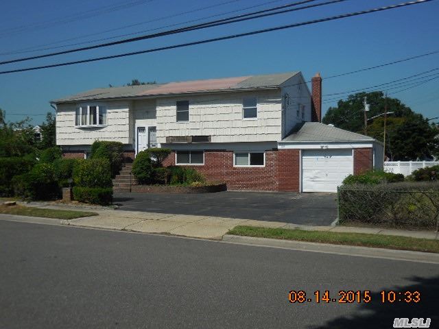 House Needs Work! Near Grade School And House Of Worship. Large House!