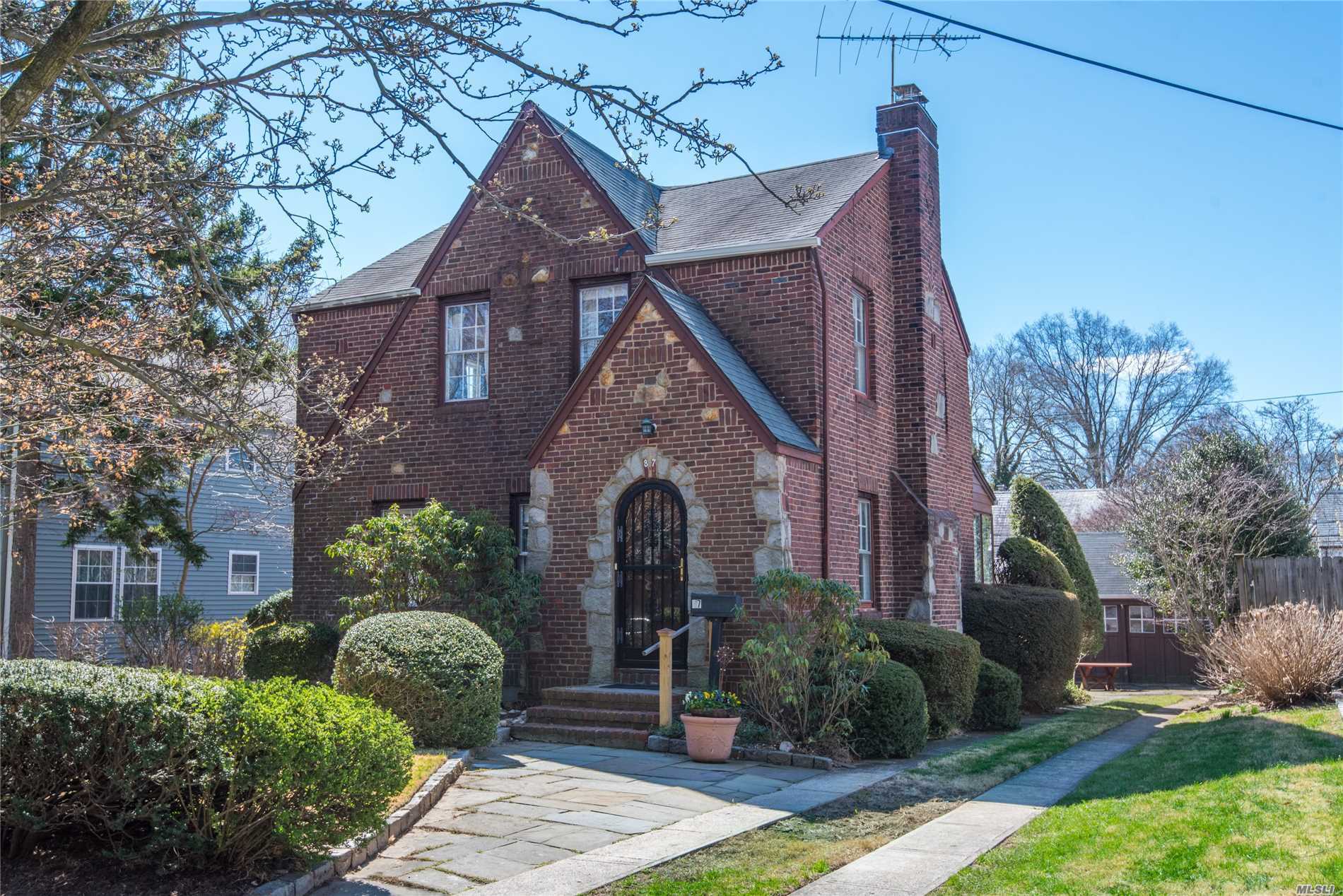 Add Your Special Touch To This Classic Brick Tudor In Desirable Estate Section With A Beautiful Secluded Back Yard.Formal Living Room With Brick Fireplace. Formal Dining Room, Eat In Kitchen 3 Bedrooms 1.5 Bath.Overlooking Lovely Gardens And A Detached Garage.