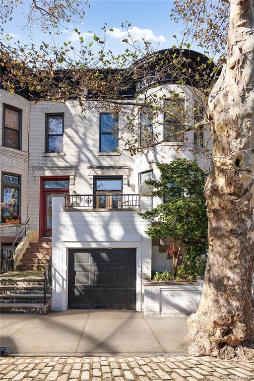 Single Family in Brooklyn - Bay Ridge Pl  Brooklyn, NY 11209