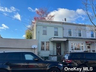 Single Family in Richmond Hill - 113th  Queens, NY 11418