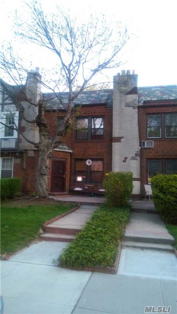 Investment Opty. 20 X 100 3Br-1.5Ba Upscale Renov. Tudor In Forest Hills South. Existing Lease At $4000/Month + Utilitites For 1Yr. Polished Hardwood Floors, Superior Renovation. 10 Ft Ceilings With Decorative Beams. Goumet Chef's Eik + Formal Huge Dining Room. Porchroom Off Master Br. Private Outdoor Space, Driveway+Garage. Ps 144 Zoning. Near Parks, Subways & Highways