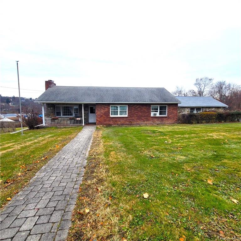 Single Family in Newburgh - Sloane  Orange, NY 12550