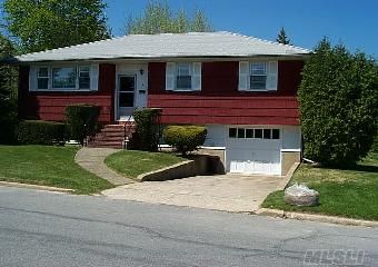 The Perfect Home For You...Situated In A Great Neighborhood, This 3Br, 1.5 Bth Ranch Will Fulfill All Your Needs. This Home Features An Eat-In-Kitchen, Lr/Dr, Hw Floors Throughout, Attached Garage. The Full, Unfinished Basement W/Outside Entrance Is Insulated & Plumbed For Expansion. Conveniently Located Near The Train, Schools & Shopping.